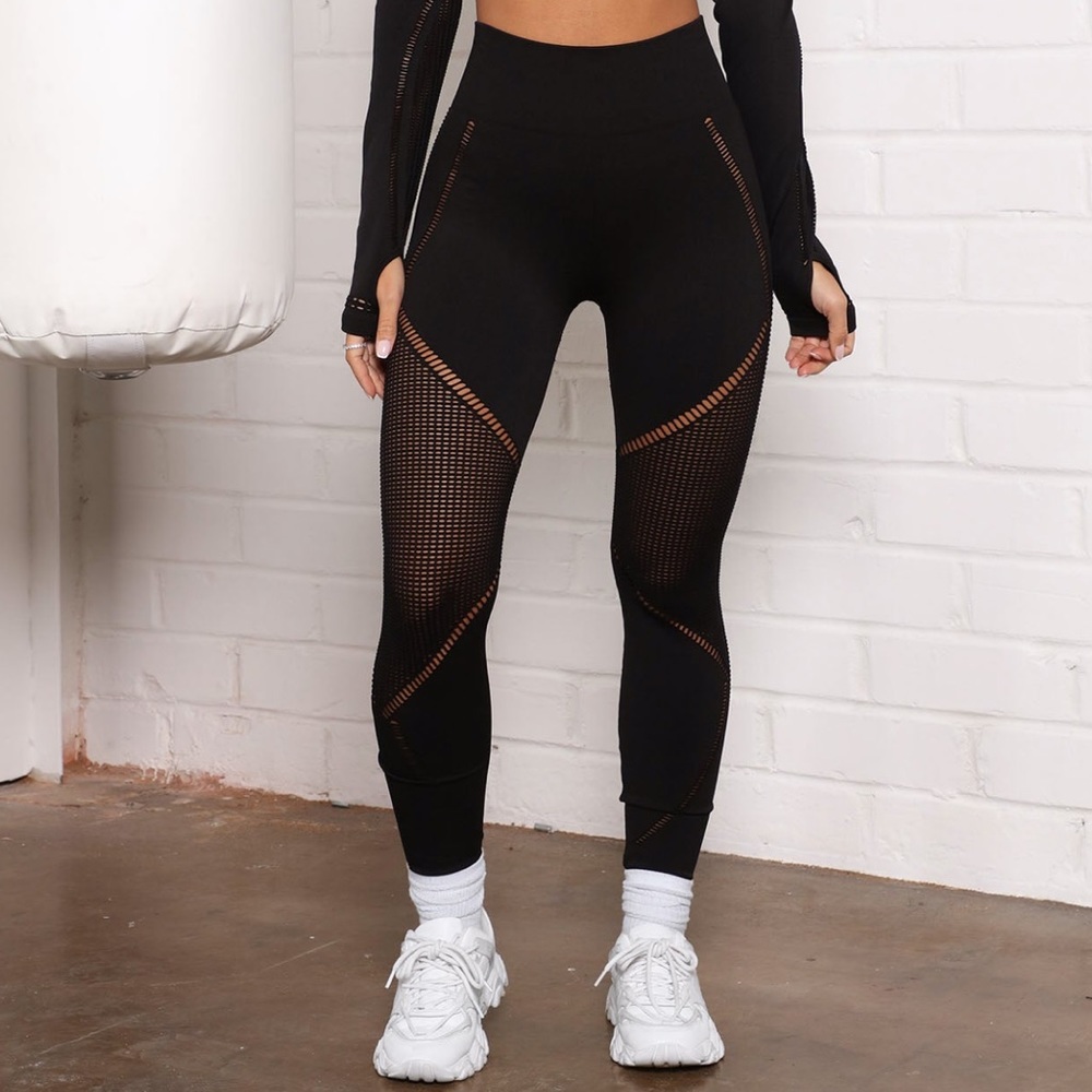 Fashion Nova Leggings